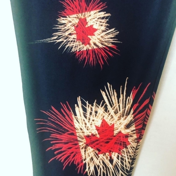 LEGGINGS DEPOT CANADIAN Flag Print Full Length Leggings Size 10 NWT - Picture 4 of 4